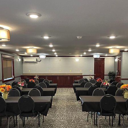 Fireside Inn And Suites Devils Lake Εξωτερικό φωτογραφία